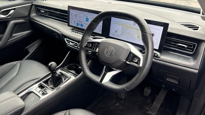 MG HS 1.5 T-GDI Trophy 5dr Petrol Hatchback